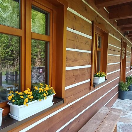 Apartmány u vlčích jam Petrovice Exterior foto