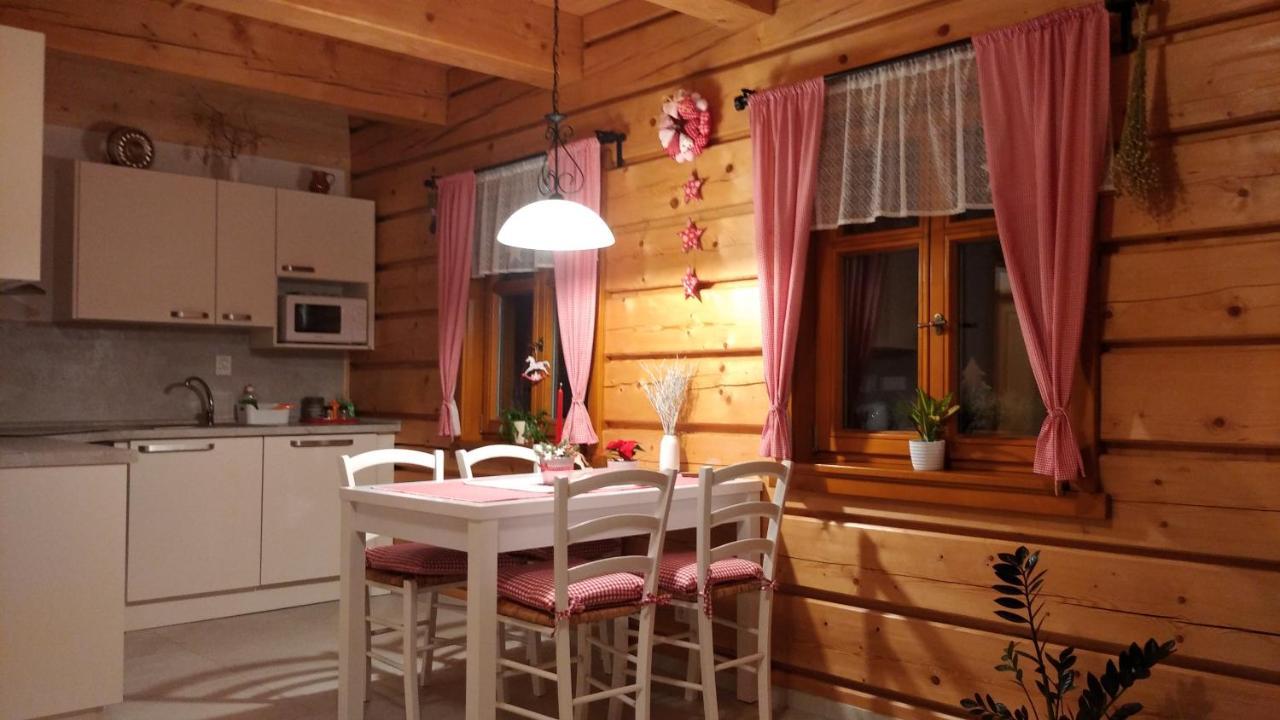 Apartmány u vlčích jam Petrovice Exterior foto