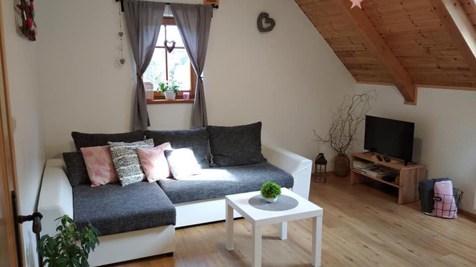 Apartmány u vlčích jam Petrovice Exterior foto