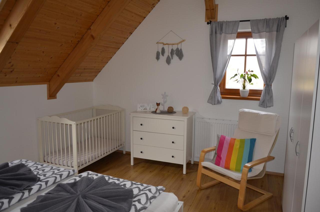 Apartmány u vlčích jam Petrovice Exterior foto